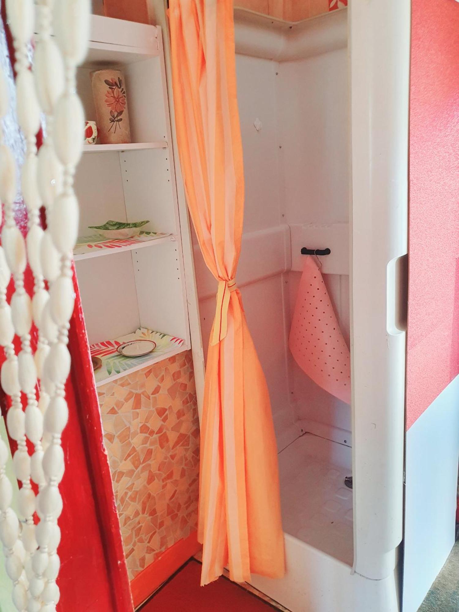 Bed And Breakfast Les Roses Multicolores Du 47 Fumel Zewnętrze zdjęcie