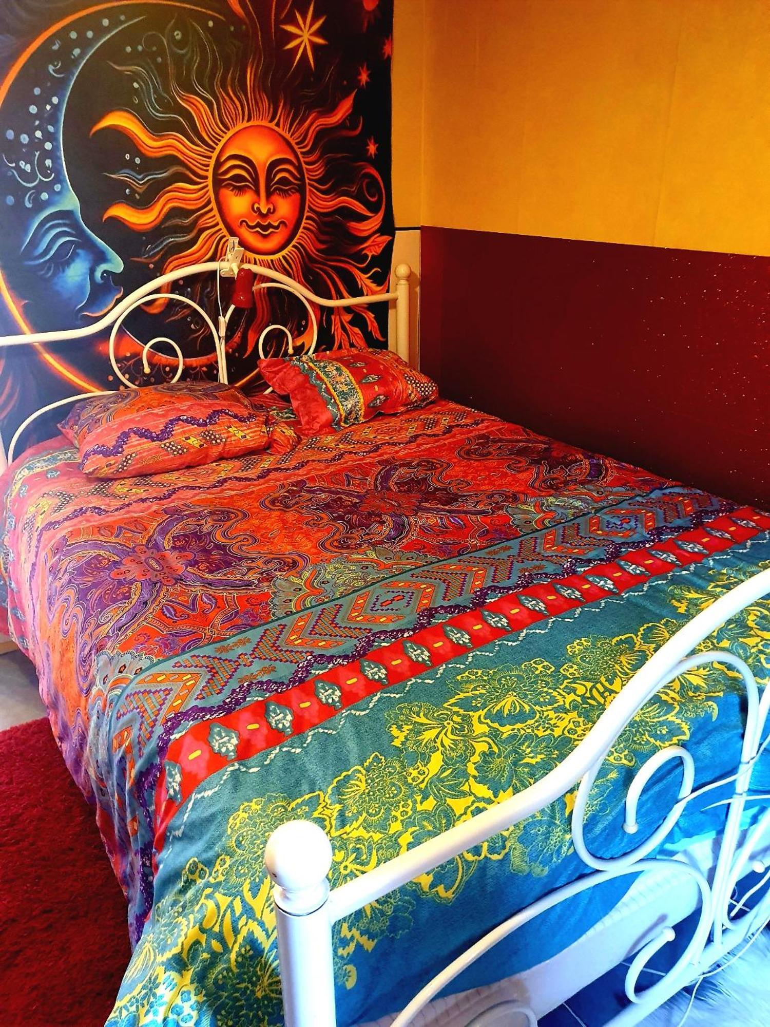 Bed And Breakfast Les Roses Multicolores Du 47 Fumel Zewnętrze zdjęcie
